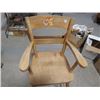 Image 5 : VINTAGE WOODEN HIGHCHAIR