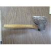 Image 2 : HEWING AXE