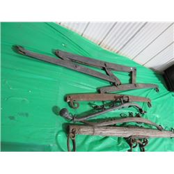 LOT OF HANES AND EVENERS