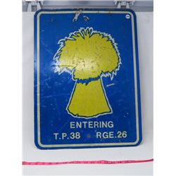 ROAD SIGN ENTERING TP38 RGE 26