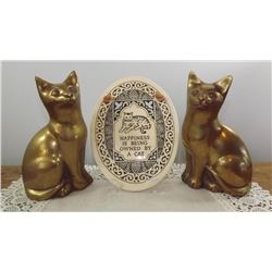 2 BRASS CATS, WALL PLAQUE, TRINITY POTTER, USA
