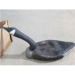 VINTAGE RUBBER DECOYS