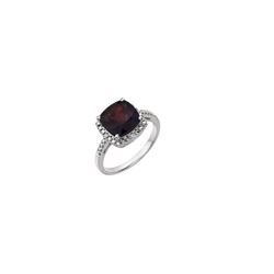 *Michigan – Mozambique Garnet and Diamonds Ring