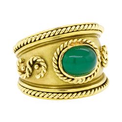 18KT Yellow Gold 2.00 ctw Chalcedony Ring