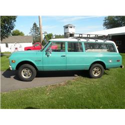 1972 Chev K – 20 3 door Suburban VIN # CKE262F181074 Former Colorado truck 350 V8 4 Spd power steeri
