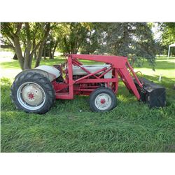 1953 Ford Jubilee Tractor , 3 pt, PTO, with loader and tire chains
