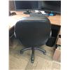 Image 3 : Black leather office chair, adjustable on wheels