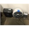 Image 4 : Sea breeze turbo fan, comfort zone heater, staples paper shredder