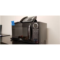 RCA Black Microwave model # RMW-935  Vac 120V, plus RCA answering phone with cordless phone model# T