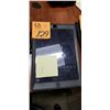 Image 1 : 2 Ipads with cases