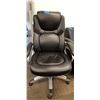 Image 1 : Black Adjustable Leather Office Chair on Wheels