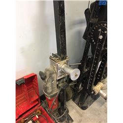 MAXIS 6R Cable Puller w/ Milwaukee Super Hawg