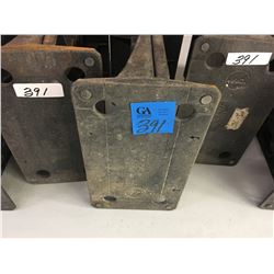 7- Rack-A-Tier (Pipe Holders)