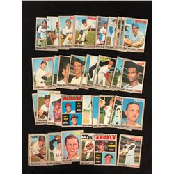 BASEBALL TRADING CARDS LOT