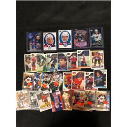 HOCKEY TRADING CARDS LOT