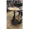 Image 1 : METAL BASE BIRD BATH