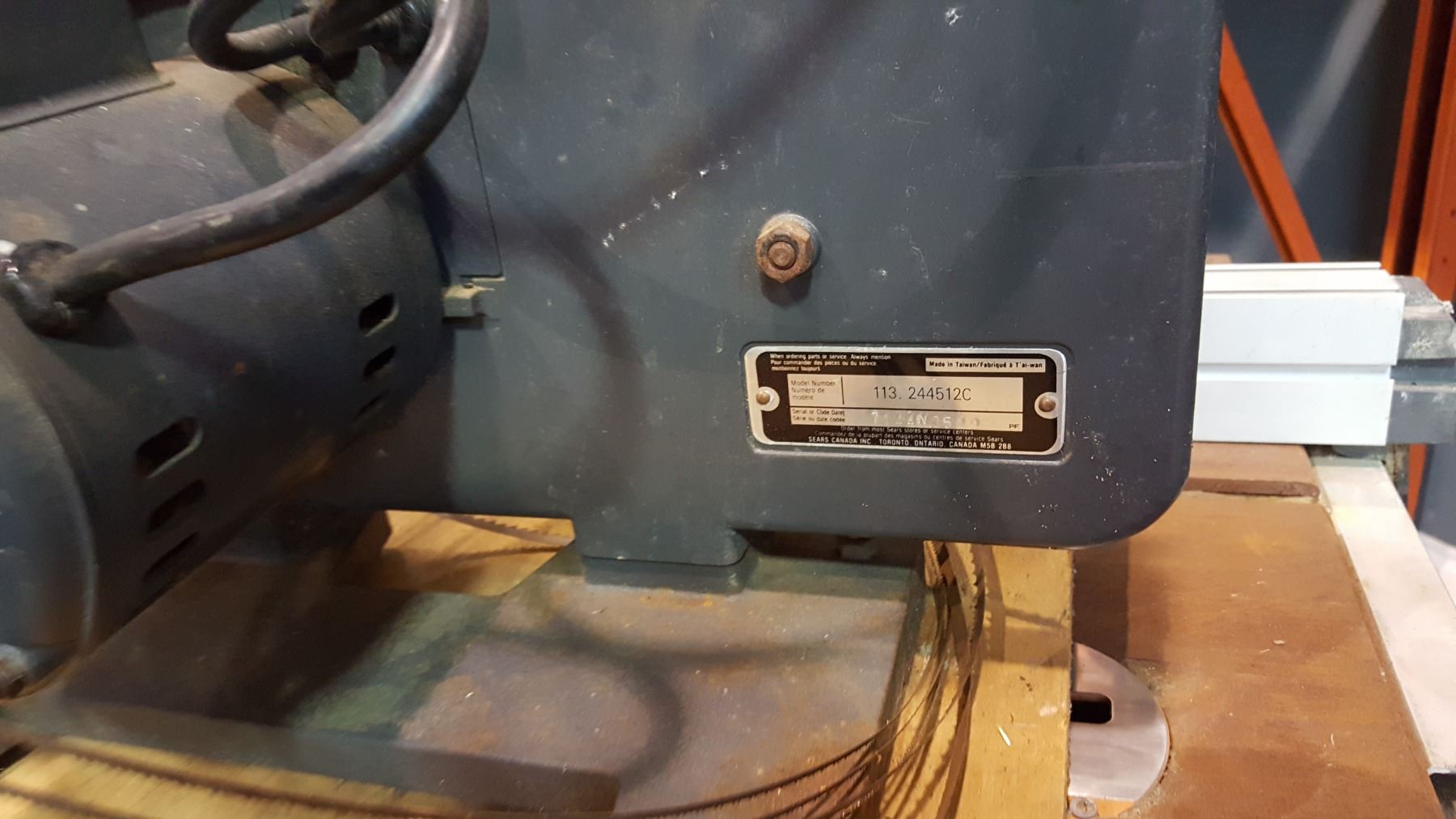 CRAFTSMAN 10 INCH DIRECT DRIVE BAND SAW