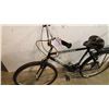 Image 3 : BLACK RALEIGH BIKE