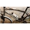 Image 2 : GREY NAKAMURA BIKE