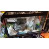 Image 2 : FISH TANK ON STAND