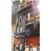 Image 1 : WOOD EASEL