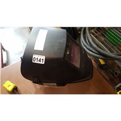 AUTO DARKENING WELDING HELMET