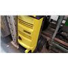 Image 3 : KARCHER PRESSURE WASHER