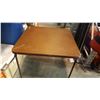 Image 1 : FOLDING CARD TABLE