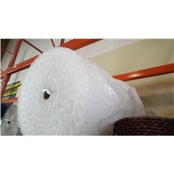 LARGE ROLL OF BUBBLE WRAP