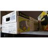Image 1 : STANLEY 1/3HP GARAGE DOOR OPENER IN BOX