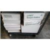 Image 2 : SHELF LOT OF BRIDAL BOUGQUET HOLDERS AND NEW PHOTO ALBUMS AND FRAMES