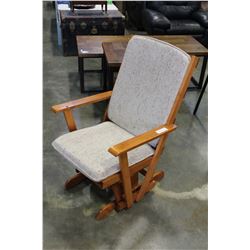MAPLE GLIDER ROCKER