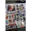 Image 3 : BINDER OF SIGNED HOCKEY CARDS AND TRAY OF HOCKEY CARDS