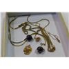 Image 1 : STAMPED ITALIAN CHAINS AND PENDANTS