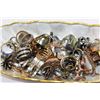 Image 2 : TRAVEL CASE AND CONTENTS AND SHELL OF NOVELTY RINGS