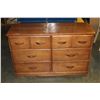 Image 1 : 5 DRAWER MAPLE DRESSER