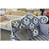 Image 8 : NEW ASHLEY SIGNATURE DESIGN SILVER AND WHITE CARVED FRAME SOFA, LOVESEAT AND CHAIR, WITH 6 ACCENT PI