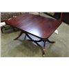 Image 4 : DUNCAN PHYFFE DINING TABLE W/ 2 LEAFS AND 6 CHAIRS