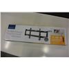 Image 1 : NEW OVERSTOCK INSIGNIA 13-32 INCH FIXED POSITION TV WALL MOUNT