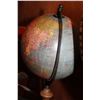 Image 2 : SMALL AND LARGE TABLE AND WORLD GLOBES