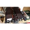 Image 2 : ART EASEL PAINT SET AND PRIMER PAINT