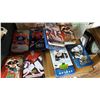 Image 2 : TOTE OF HOCKEY TINS AND BEANIE BABIES