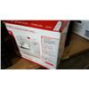 Image 1 : SINGER PRELUDE 8280 SEWING MACHINE