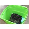 Image 1 : NEW TRUCK BED CARGO NET AND GREEN TOTE WITH LID