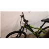 Image 3 : GREEN KONA SHRED BIKE