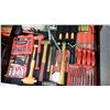 Image 17 : SHOP / TOOLS/ SOME POWER EQ