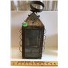 Image 1 : ANTIQUE CARRIAGE LANTERN