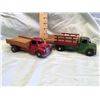 Image 2 : GR OF 2 RAIL TRUCKS, W / WOOD LOAD