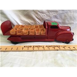 LINCOLN, DELIVERY TRUCK W / COLA CRATES