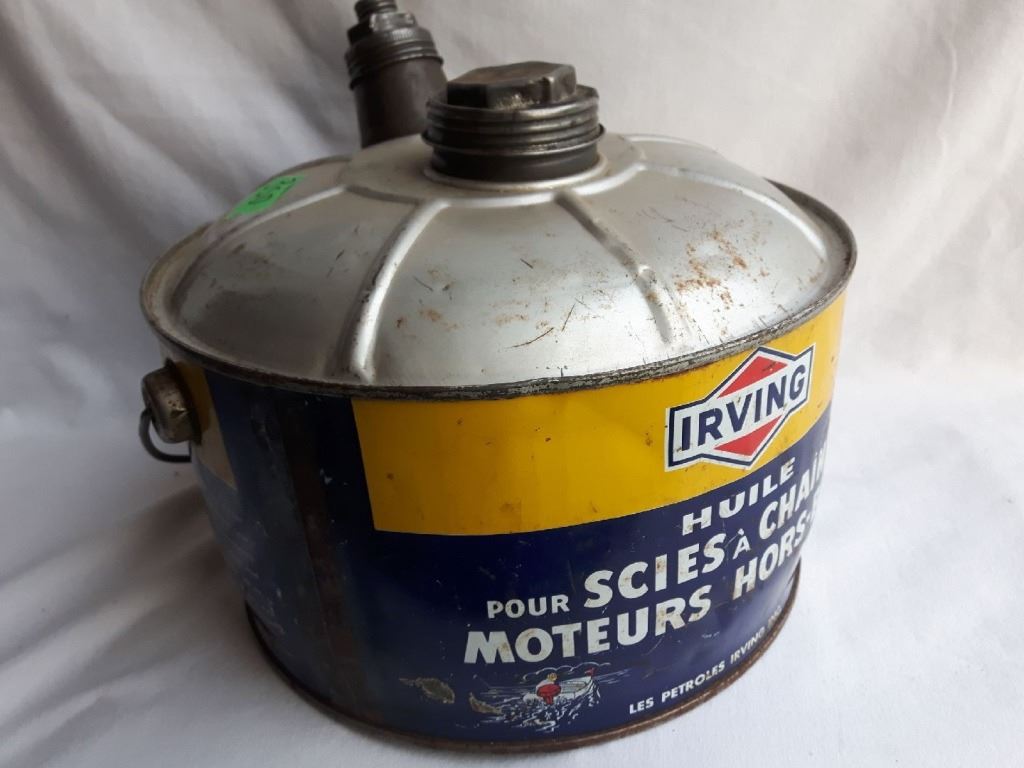 IRVING, CHAIN SAWS & OUTBOARD MOTOR OIL CAN, 2 GAL